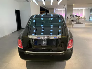 LHD - ROLLS ROYCE PHANTOM EXTENDED OLIVE GREEN 2023 MODEL YEAR