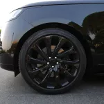 Land Rover Range Rover 3.0 petrol awd 2023 black - Thumbnail 6