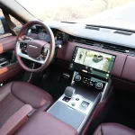 Land Rover Range Rover 3.0 petrol awd 2023 black - Thumbnail 12