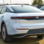 Toyota Crown 2.5L Hybrid fwd 2023 white - Thumbnail 5