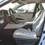 Toyota Crown 2.5L Hybrid fwd 2023 white - Thumbnail 13