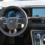 Toyota Crown 2.5L Hybrid fwd 2023 white - Thumbnail 11