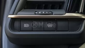 2023 TOYOTA CROWN PLATINUM 2.4L PETROL HEV AT AWD MY2023 – BLACK