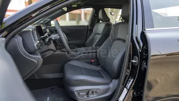 2023 TOYOTA CROWN PLATINUM 2.4L PETROL HEV AT AWD MY2023 – BLACK