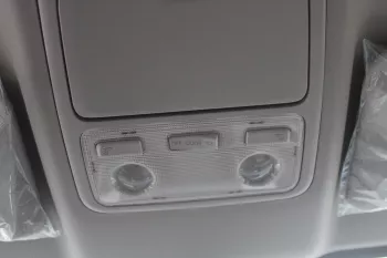 New 2023 Toyota Hiace Manual 2.8L Diesel white-for export-only