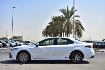 TOYOTA CAMRY GLE HYBRID 2.5L E-CVT 2024 MODEL YEAR