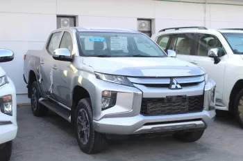 MITSUBISHI L200 2.4L 4×4 D/C MID OPTION MT DIESEL 2022