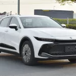 Toyota Crown V6 3.6L FWD Hybrid 2024 White Color - Thumbnail 3