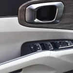 Kia Sorento 2.5L V4 AWD 2023 Model Year Black Color - Thumbnail 11