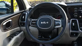 Kia Sorento 2.5L V4 AWD 2023 Model Year Black Color