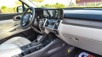 Kia Sorento 2.5L V4 AWD 2023 Model Year Black Color