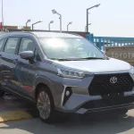 Toyota Veloz 1.5L Petrol fwd 2023 grey - Thumbnail 2
