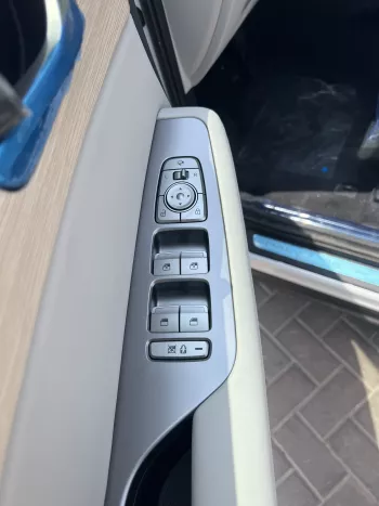 Hyundai Palisade 3.5 L 2023 model 4WD White colour