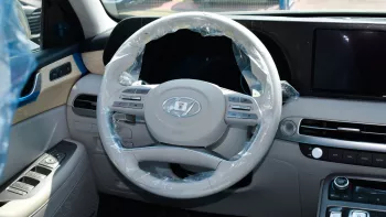 Hyundai Palisade 3.5 L 2023 model 4WD White colour