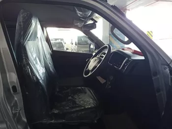 TOYOTA HIACE 3,0L DIESEL STANDARD ROOF PANNEL VAN MANUAL 2020