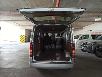 TOYOTA HIACE 3,0L DIESEL STANDARD ROOF PANNEL VAN MANUAL 2020