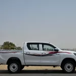 2023 TOYOTA HILUX DOUBLE CAB 2.4L DIESEL 4WD AUTOMATIC - Thumbnail 3