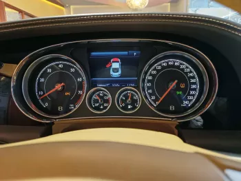 Bentley Continental GT 4.0L Petrol v8 awd 2016 Golden