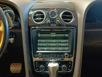 Bentley Continental GT 4.0L Petrol v8 awd 2016 Golden