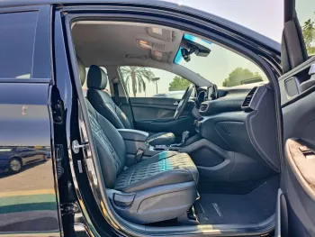 Hyundai Tucson Limited 2.0L Petrol v4 awd 2021 Black