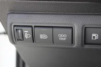 TOYOTA COROLLA LEVIN LUXURY 1.8L HYBRID FWD 2023