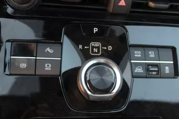 Toyota BZ4X Full Electric AWD 2023 White