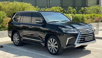 Lexus LX 570 V8 GCC Specs 2017 Model Year Black Color