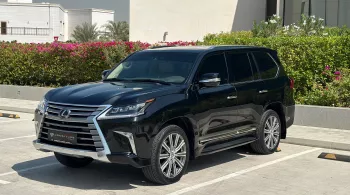 Lexus LX 570 V8 GCC Specs 2017 Model Year Black Color