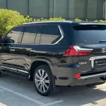 Lexus LX 570 V8 GCC Specs 2017 Model Year Black Color - Thumbnail 5