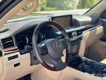 Lexus LX 570 V8 GCC Specs 2017 Model Year Black Color