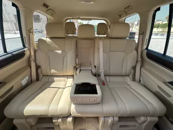 Lexus LX 570 V8 GCC Specs 2017 Model Year Black Color