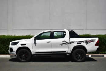 2023 TOYOTA HILUX DOUBLE CAB 2.8L DIESEL 4WD AUTOMATIC