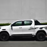 2023 TOYOTA HILUX DOUBLE CAB 2.8L DIESEL 4WD AUTOMATIC - Thumbnail 3