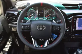 2023 TOYOTA HILUX DOUBLE CAB 2.8L DIESEL 4WD AUTOMATIC