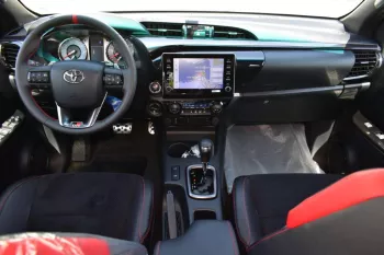 2023 TOYOTA HILUX DOUBLE CAB 2.8L DIESEL 4WD AUTOMATIC