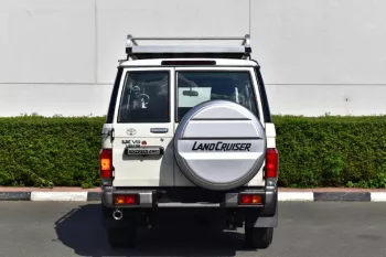 2022 TOYOTA LC76 HARDTOP LX LIMITED V8 4.5L TURBO DIESEL MT