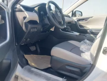 Toyota RAV4 2.5L Petrol AWD 2023 White