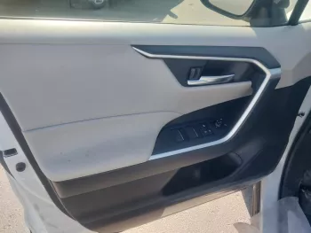 Toyota RAV4 2.5L Petrol AWD 2023 White