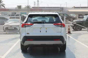 TOYOTA RAV4 2.0L PETROL AWD 2023 WHITE