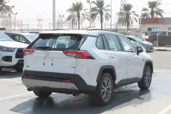 TOYOTA RAV4 2.0L PETROL AWD 2023 WHITE