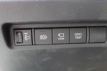 TOYOTA RAV4 2.0L PETROL AWD 2023 WHITE