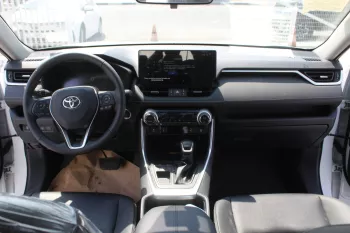 TOYOTA RAV4 2.0L PETROL AWD 2023 WHITE