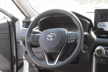 TOYOTA RAV4 2.0L PETROL AWD 2023 WHITE