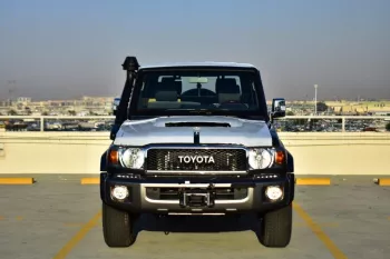 2023 TOYOTA LAND CRUISER 79 DOUBLE CAB PICKUP LIMITED V8 4.5L TURBO DIESEL 4WD MANUAL TRANSMISSION