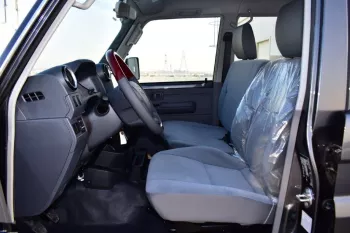 2023 TOYOTA LAND CRUISER 79 DOUBLE CAB PICKUP LIMITED V8 4.5L TURBO DIESEL 4WD MANUAL TRANSMISSION