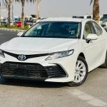 Toyota Camry LE 2.5L Petrol FWD 2023 Model Year White - Thumbnail 2