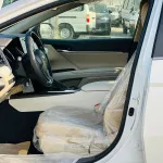 Toyota Camry LE 2.5L Petrol FWD 2023 Model Year White - Thumbnail 15