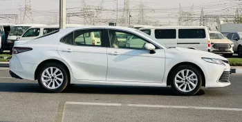 Toyota Camry LE 2.5L Petrol FWD 2023 Model Year White