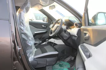 Nissan Magnite 1.0L Petrol FWD 2023 Brown