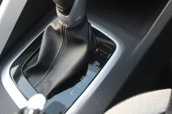 Nissan Magnite 1.0L Petrol FWD 2023 Brown